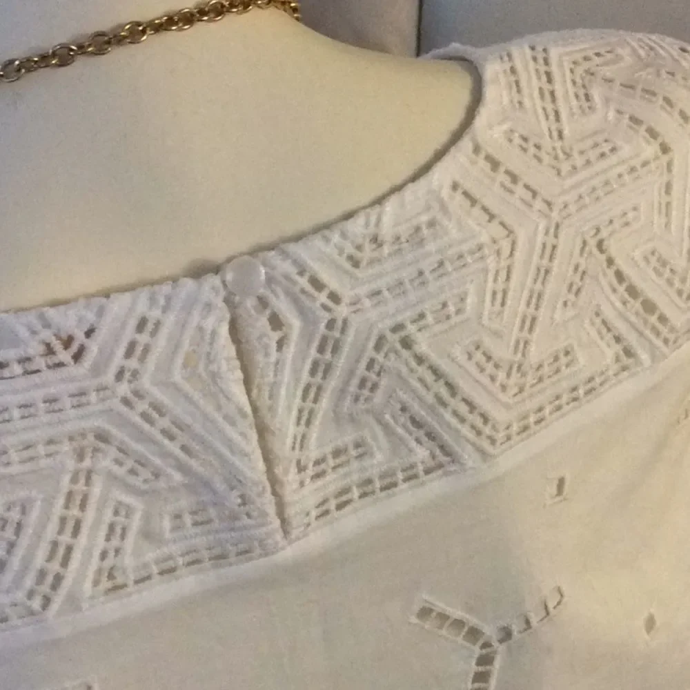 💞NORDSTROM Collection 💞stunning eyelet blouse - Picture 10 of 16